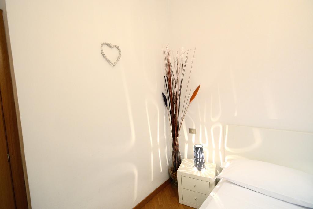 Apartamento We Love It - Bestbnb Garbatella Roma Exterior foto